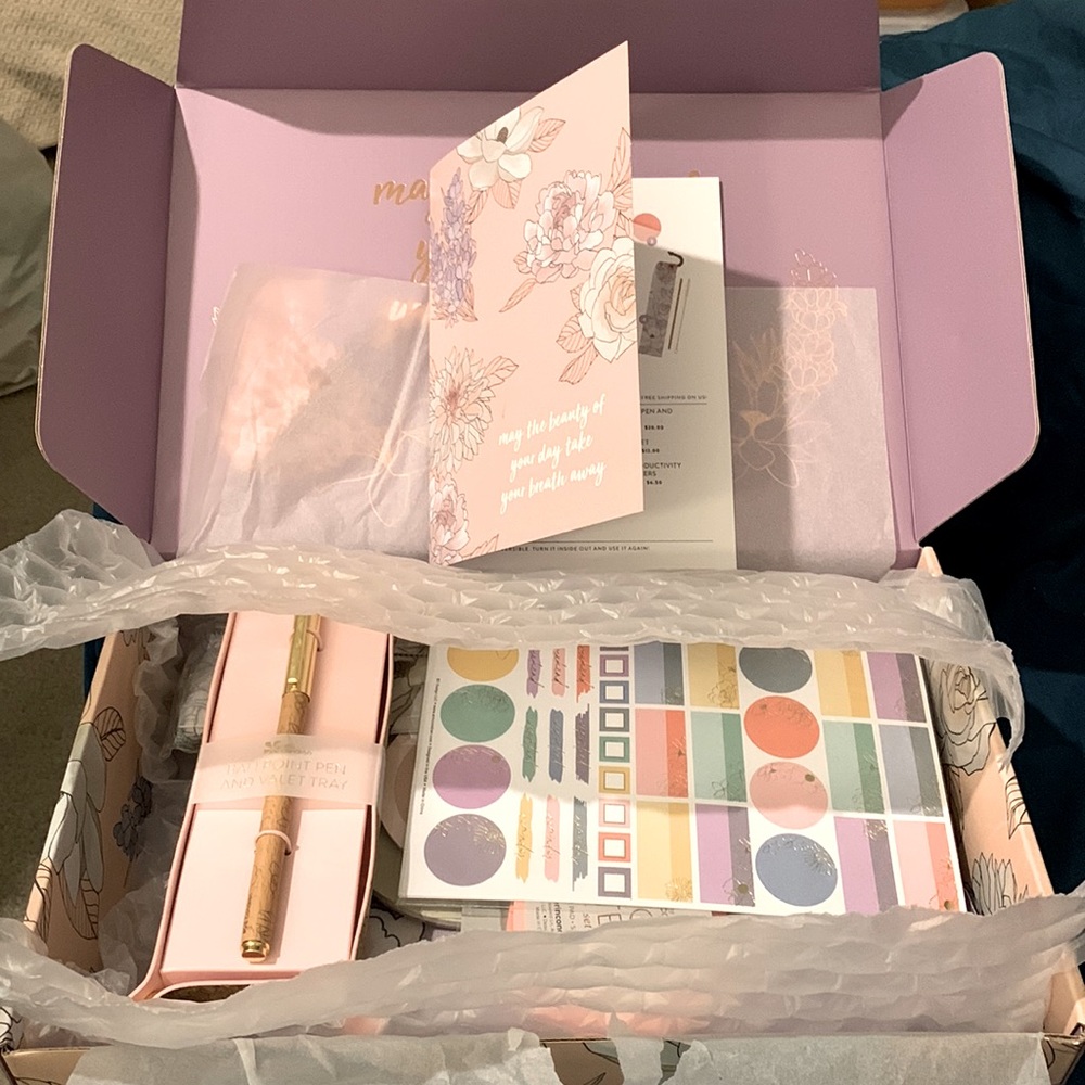 Erin Condren Spring 2022 box
